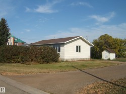 5433 44 Street  Vegreville, AB T9C 1C8