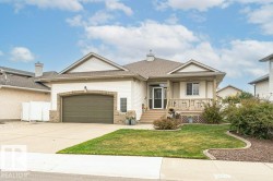 16532 75 Street NW  Edmonton, AB T5Z 3R1
