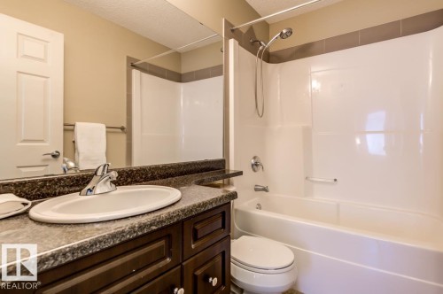 9645 Simpson Place Nw, Edmonton, AB 