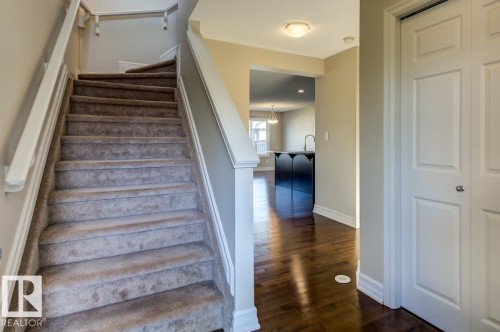 9645 Simpson Place Nw, Edmonton, AB 