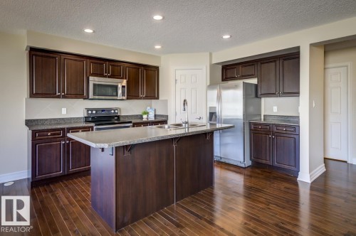 9645 Simpson Place Nw, Edmonton, AB 