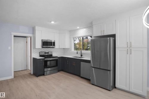7501 95 Avenue Nw, Edmonton, AB 