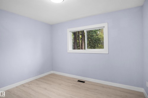 7501 95 Avenue Nw, Edmonton, AB 