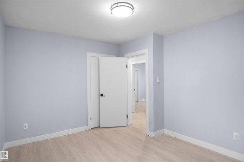 7501 95 Avenue Nw, Edmonton, AB 