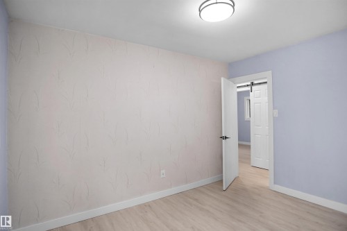 7501 95 Avenue Nw, Edmonton, AB 