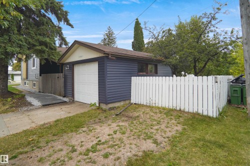 7501 95 Avenue Nw, Edmonton, AB 