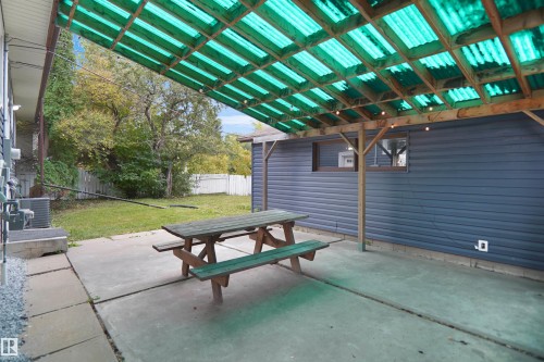 7501 95 Avenue Nw, Edmonton, AB 