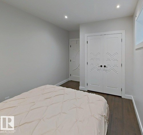 6520 111 Avenue Nw, Edmonton, AB 