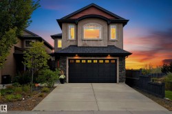 525 ALBANY Way NW  Edmonton, AB T6V 0H9