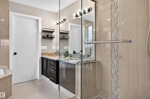 525 Albany Way Nw, Edmonton, AB 
