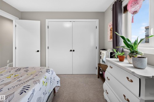 525 Albany Way Nw, Edmonton, AB 
