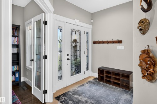 525 Albany Way Nw, Edmonton, AB 