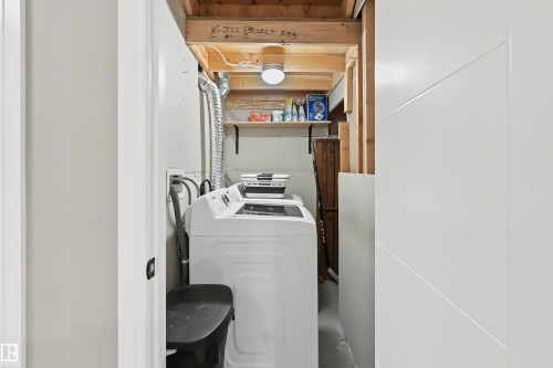 525 Albany Way Nw, Edmonton, AB 