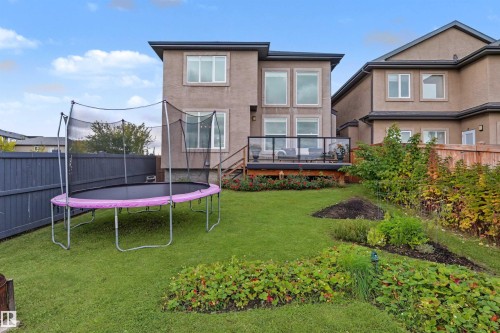 525 Albany Way Nw, Edmonton, AB 