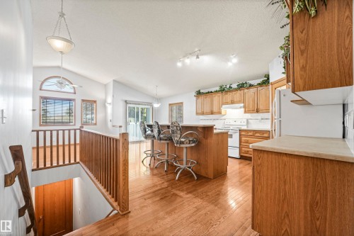 16206 84 Street Nw, Edmonton, AB 
