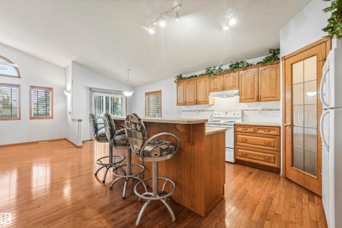 16206 84 Street Nw, Edmonton, AB 