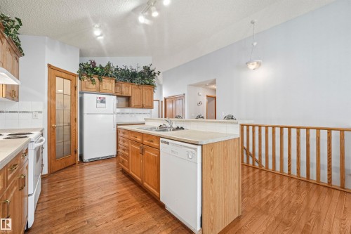 16206 84 Street Nw, Edmonton, AB 