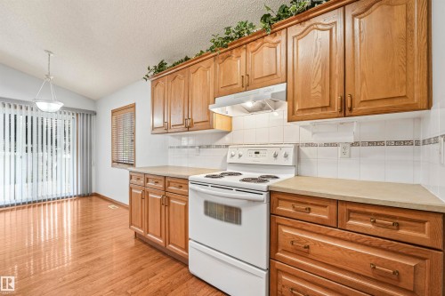 16206 84 Street Nw, Edmonton, AB 