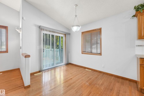 16206 84 Street Nw, Edmonton, AB 