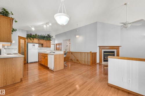 16206 84 Street Nw, Edmonton, AB 