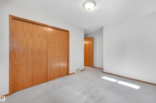 16206 84 Street Nw, Edmonton, AB 