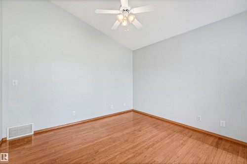 16206 84 Street Nw, Edmonton, AB 