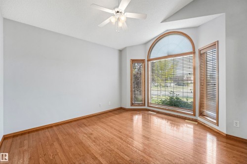 16206 84 Street Nw, Edmonton, AB 