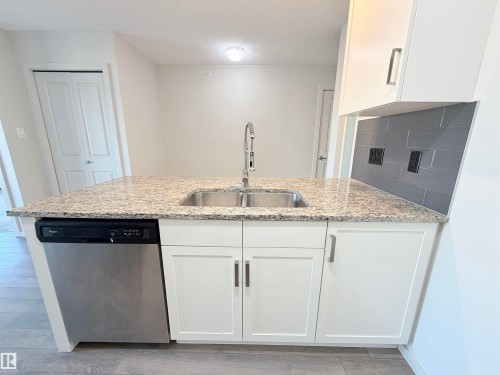 390 Windermere Road Nw, Edmonton, AB 