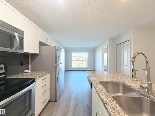 390 Windermere Road Nw, Edmonton, AB 