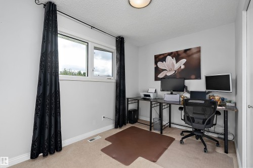 12211 147 Avenue Nw, Edmonton, AB 