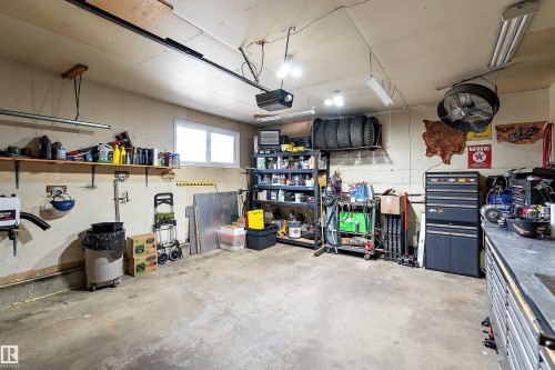 12211 147 Avenue Nw, Edmonton, AB 