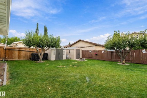 12211 147 Avenue Nw, Edmonton, AB 