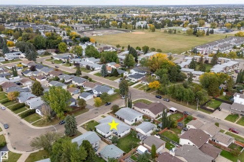 12211 147 Avenue Nw, Edmonton, AB 