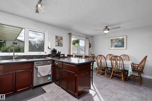 12211 147 Avenue Nw, Edmonton, AB 