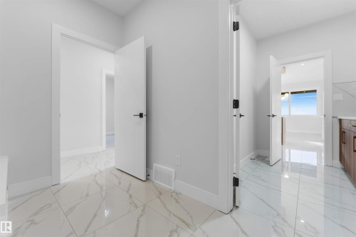 231 Crystal Creek Drive, Leduc, AB 