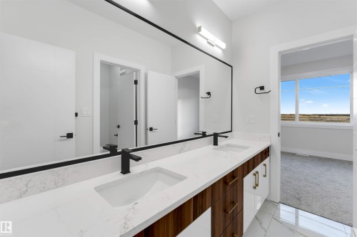231 Crystal Creek Drive, Leduc, AB 