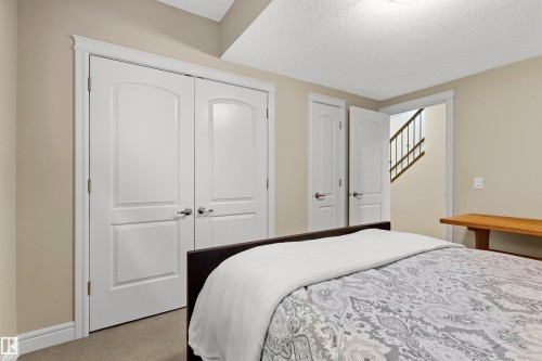 2311 Ashcraft Cape Sw, Edmonton, AB 