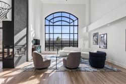 #106 9020 Jasper AV NW  Edmonton, AB T5H 3S8