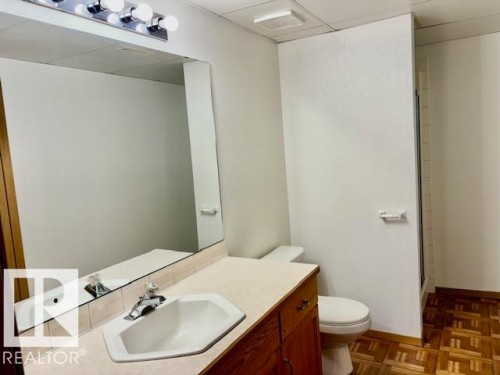 5609 45A Street, Vegreville, AB 