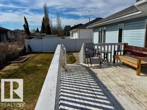 5609 45A Street, Vegreville, AB 