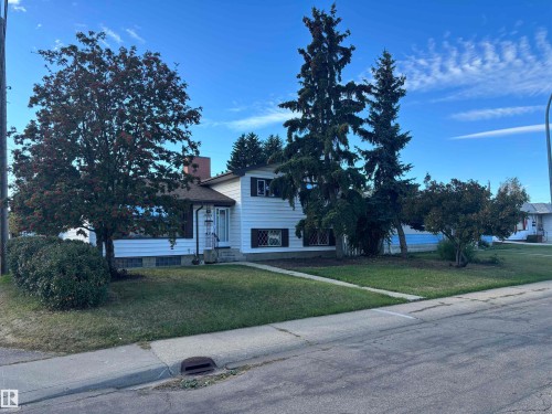 13524 92 St Nw, Edmonton, AB 
