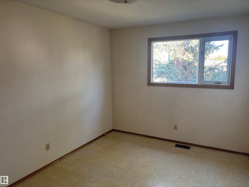 13524 92 St Nw, Edmonton, AB 