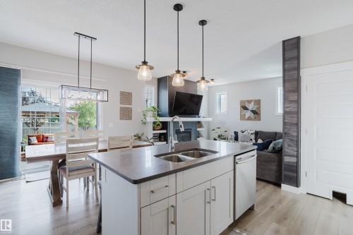3403 Craig Landing Landing Sw, Edmonton, AB 