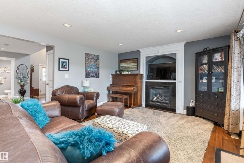 484 Foxtail Court, Sherwood Park, AB 