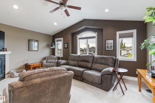484 Foxtail Court, Sherwood Park, AB 