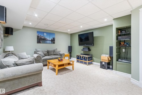 484 Foxtail Court, Sherwood Park, AB 
