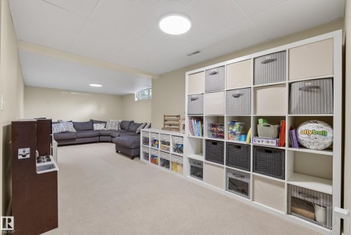 10746 University Avenue Nw, Edmonton, AB 