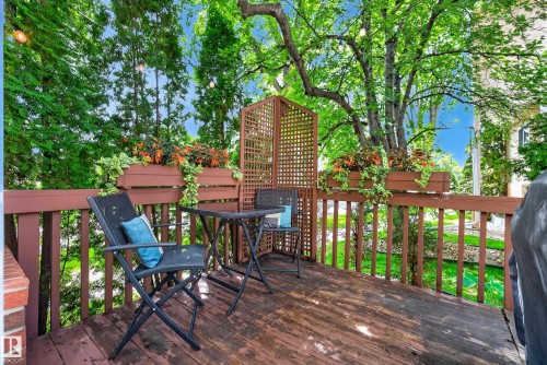 10746 University Avenue Nw, Edmonton, AB 