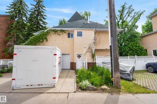 10746 University Avenue Nw, Edmonton, AB 