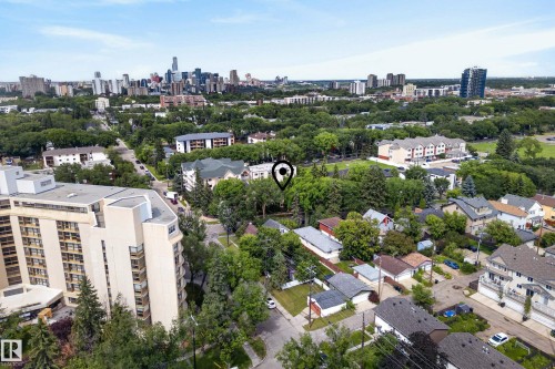 10746 University Avenue Nw, Edmonton, AB 